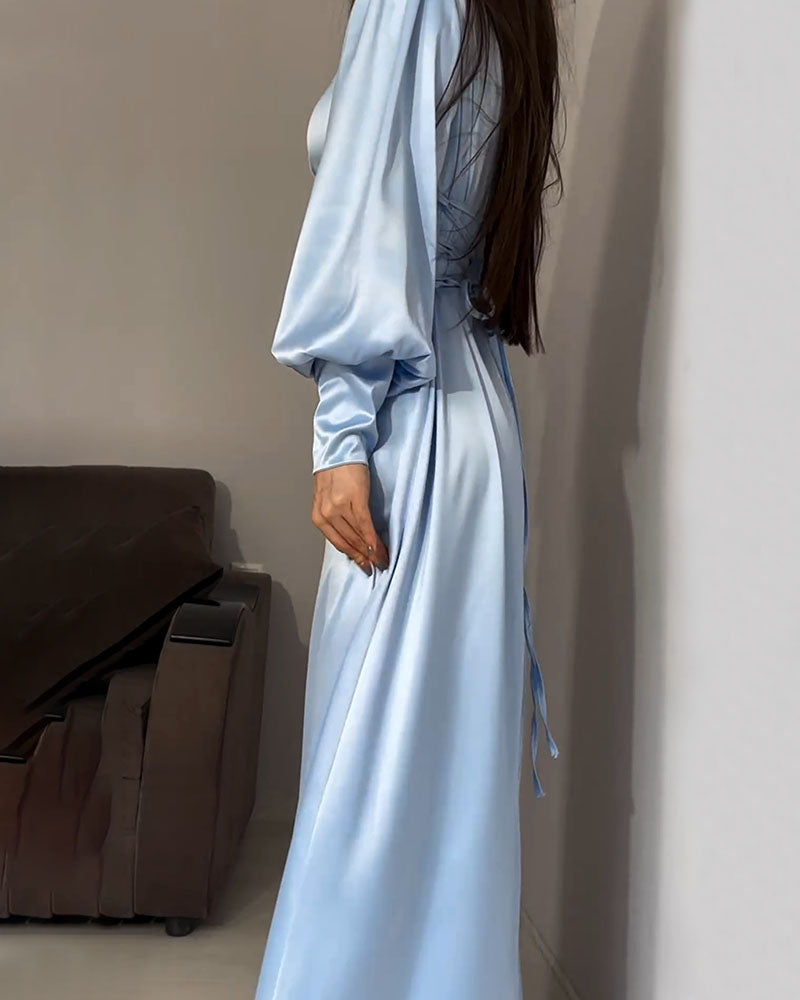 Elegant waisted pleated cuff dress
