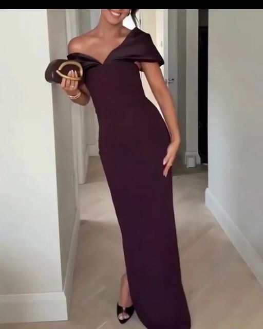Elegant Off-the-shoulder Party Dress